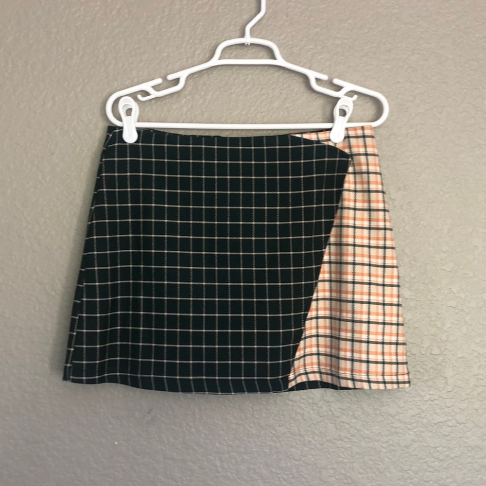 NWT URBAN OUTFITTERS PLAID SKIRT